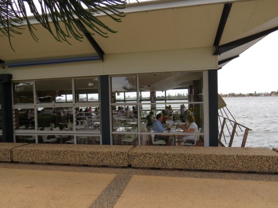 A smart eatery on Queen's Wharf