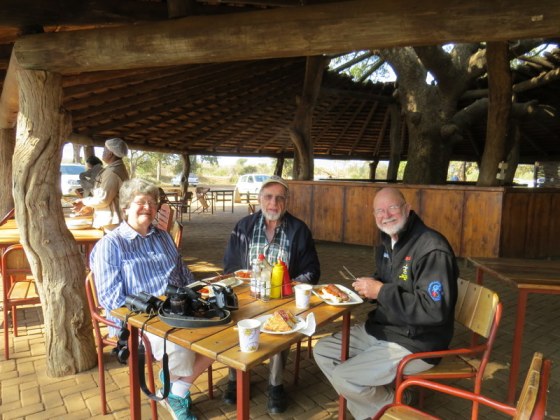 Breakfast at Tshokwane