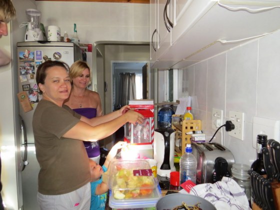 Lisa's gift to Michele the gadget freak - a sweetie grabber!