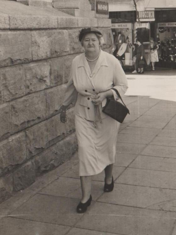 She dressed up to go to town - note the smart hat!